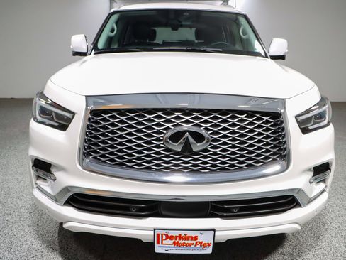 Used 2024 INFINITI QX80 Luxe w/ Cargo Package image 4