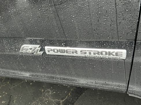 Used 2022 Ford F350 Platinum w/ Tremor Off-Road Package image 10