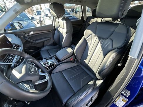 Used 2024 Audi Q5 e Premium Plus image 15