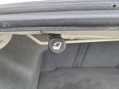 Used 2022 Nissan Altima 2.5 S FWD image 17