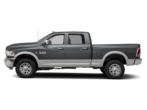 Used 2018 RAM 2500 Laramie AWD/4WD image 47