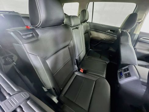 Used 2022 Volkswagen Atlas SE w/ Panoramic Sunroof Package AWD/4WD image 27