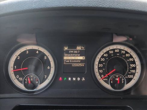 Used 2014 RAM 1500 Big Horn RWD image 10