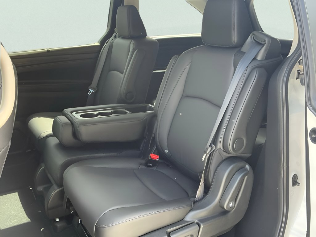 Used 2026 Honda Odyssey EX-L image 22