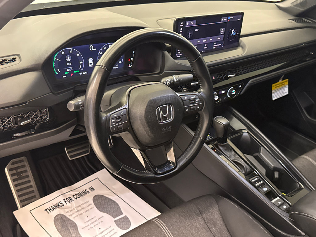 Certified 2025 Honda Accord Sport image 19
