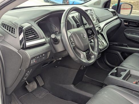 Used 2022 Honda Odyssey Touring image 12
