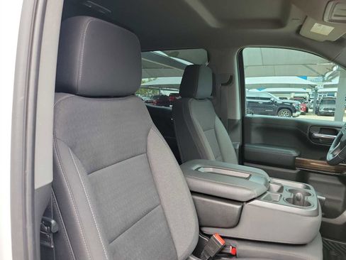 Used 2022 Chevrolet Silverado 1500 LT w/ Diesel Off-Road Package AWD/4WD image 18