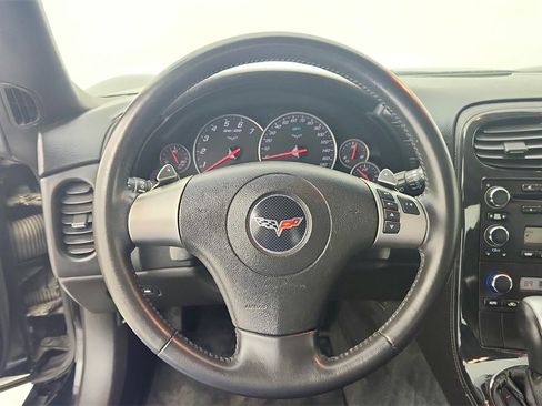 Used 2010 Chevrolet Corvette Coupe w/ 1LT image 19