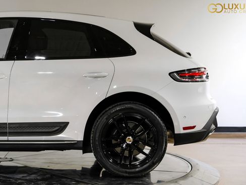 Used 2024 Porsche Macan image 15