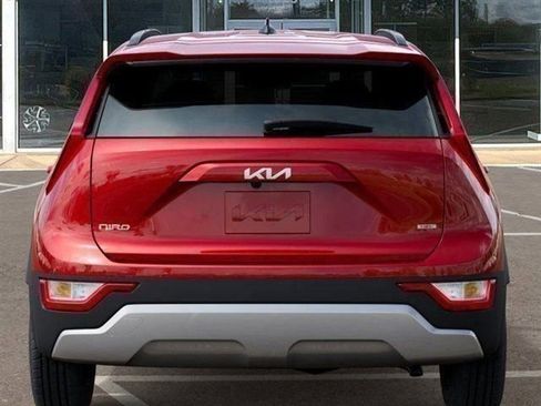 New 2026 Kia Niro LX FWD image 13