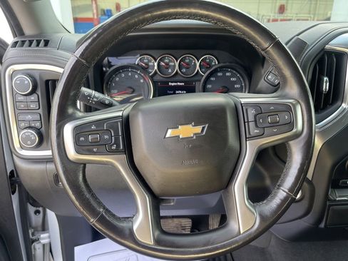 Used 2019 Chevrolet Silverado 1500 LT w/ All-Star Edition AWD/4WD image 13
