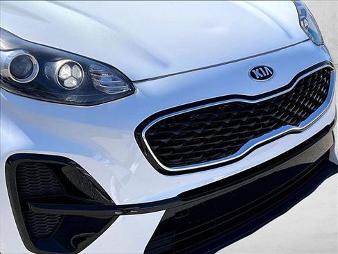 Used 2022 Kia Sportage LX FWD image 27