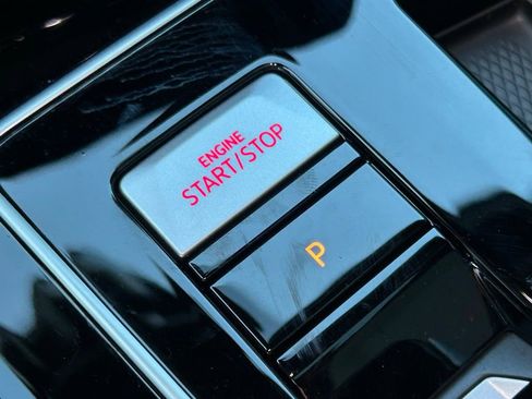 Used 2025 Volkswagen GTI SE w/ SE Leather Seating Package image 29