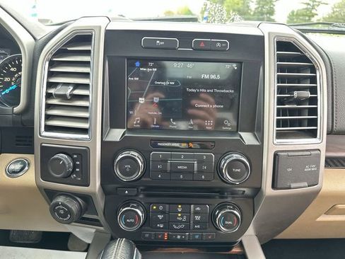 Used 2016 Ford F150 Lariat AWD/4WD image 6