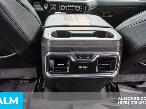 Used 2024 Chevrolet Silverado 1500 High Country w/ High Country Premium Package image 31