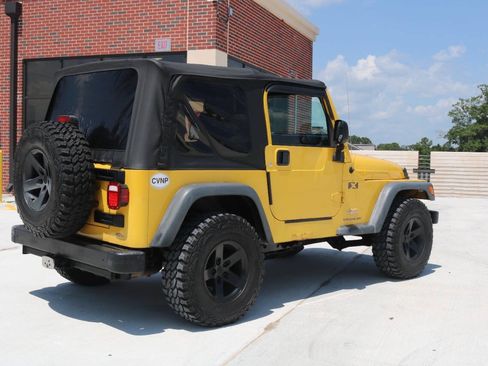 Used 2004 Jeep Wrangler X w/ Convenience Group AWD/4WD image 77