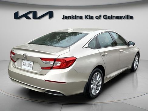 Used 2018 Honda Accord LX image 12