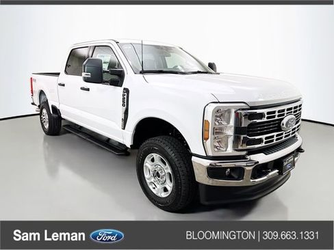 New 2026 Ford F250 XLT w/ FX4 Off-Road Package image 1