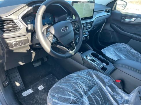 New 2025 Ford Escape Active w/ Active Premium Tech Pack image 6
