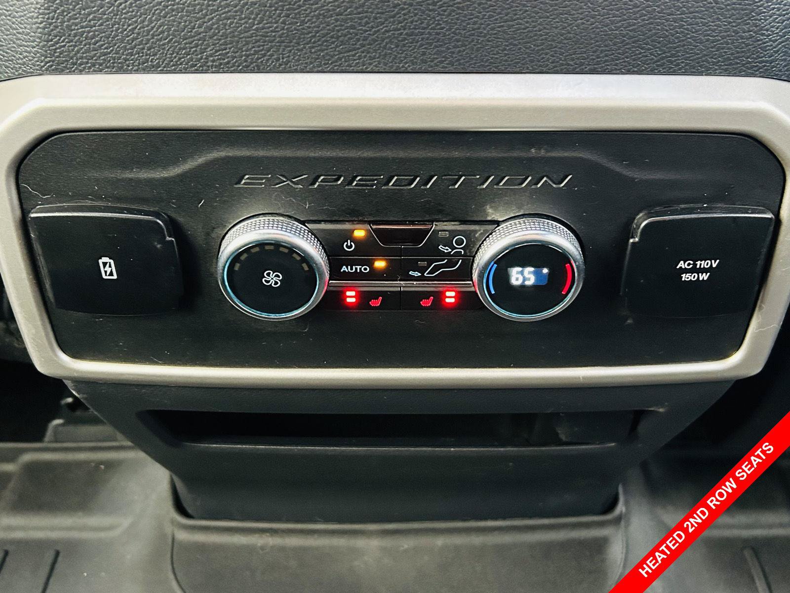 Used 2023 Ford Expedition Limited AWD/4WD image 9