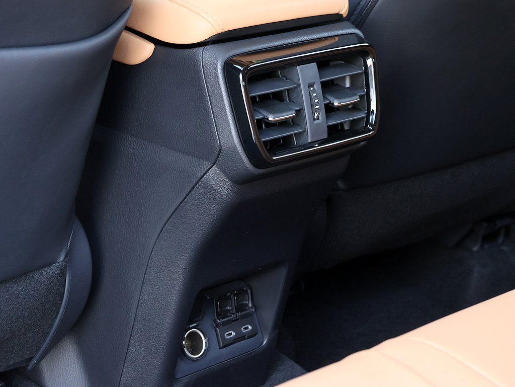 New 2026 Lexus NX 350 AWD w/ Accessory Package (2T) image 15