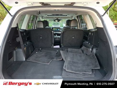 Used 2024 Kia Telluride S w/ S Sunroof Package FWD image 32