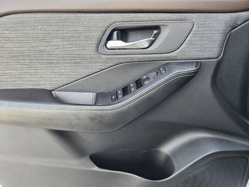Certified 2023 Nissan Rogue SV AWD/4WD image 26
