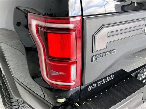 Used 2019 Ford F150 Raptor w/ Equipment Group 802A Luxury AWD/4WD image 38