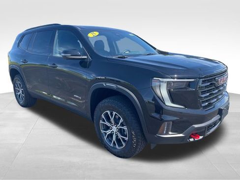 Used 2025 GMC Acadia AT4 AWD/4WD image 8