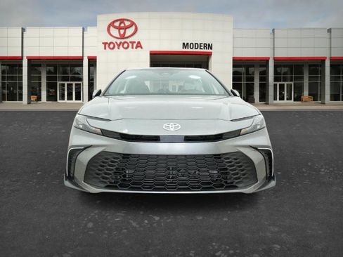 New 2026 Toyota Camry SE FWD image 9