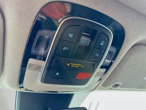 Used 2023 Hyundai Santa Fe Limited image 29