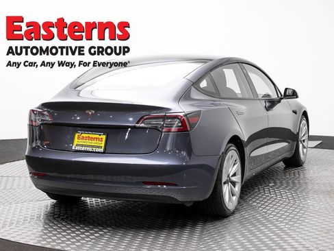 Used 2023 Tesla Model 3 Standard Range RWD image 5