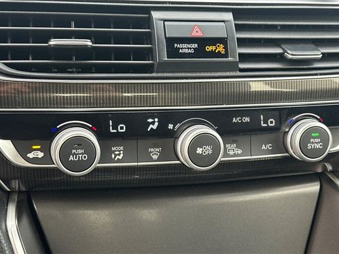 Used 2022 Honda Accord Sport image 19