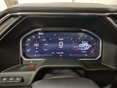 New 2026 GMC Sierra 2500 Denali Ultimate w/ LPO, Black Badging Package image 11