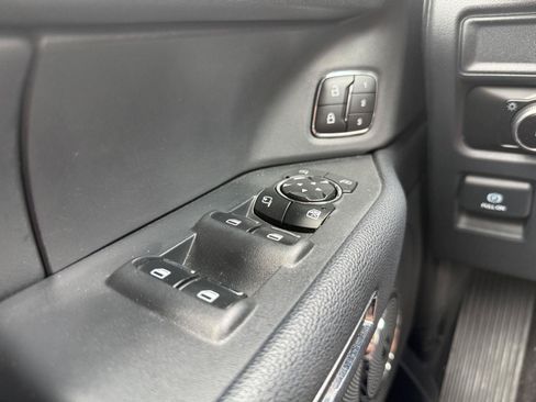Used 2023 Ford Expedition Limited AWD/4WD image 22