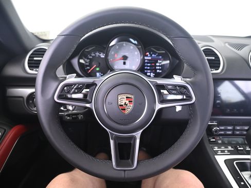 Certified 2024 Porsche 718 Cayman S RWD image 30