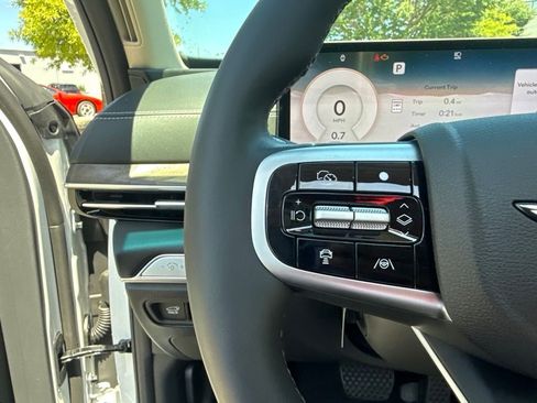 New 2026 Genesis GV80 2.5T Advanced AWD/4WD image 17