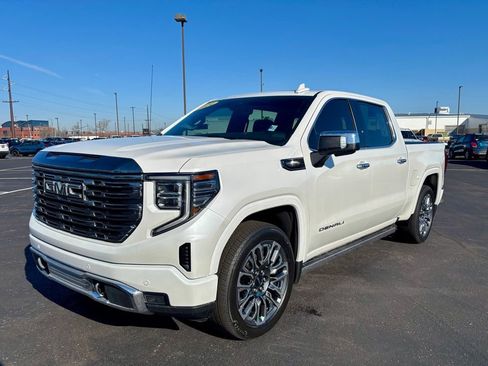 Used 2024 GMC Sierra 1500 Denali Ultimate image 5