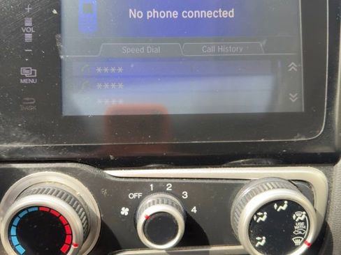 Used 2015 Honda Fit EX image 17