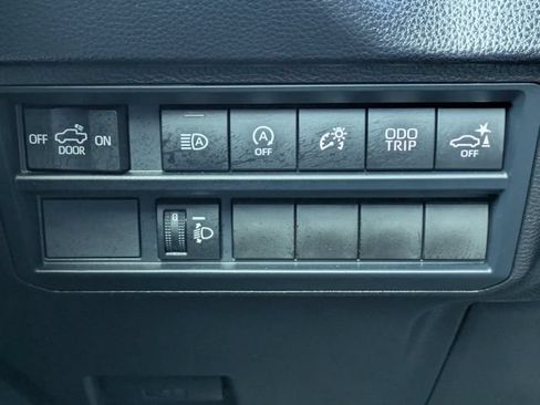 Used 2026 Toyota Tundra SR5 w/ SR5 Premium Package RWD image 18
