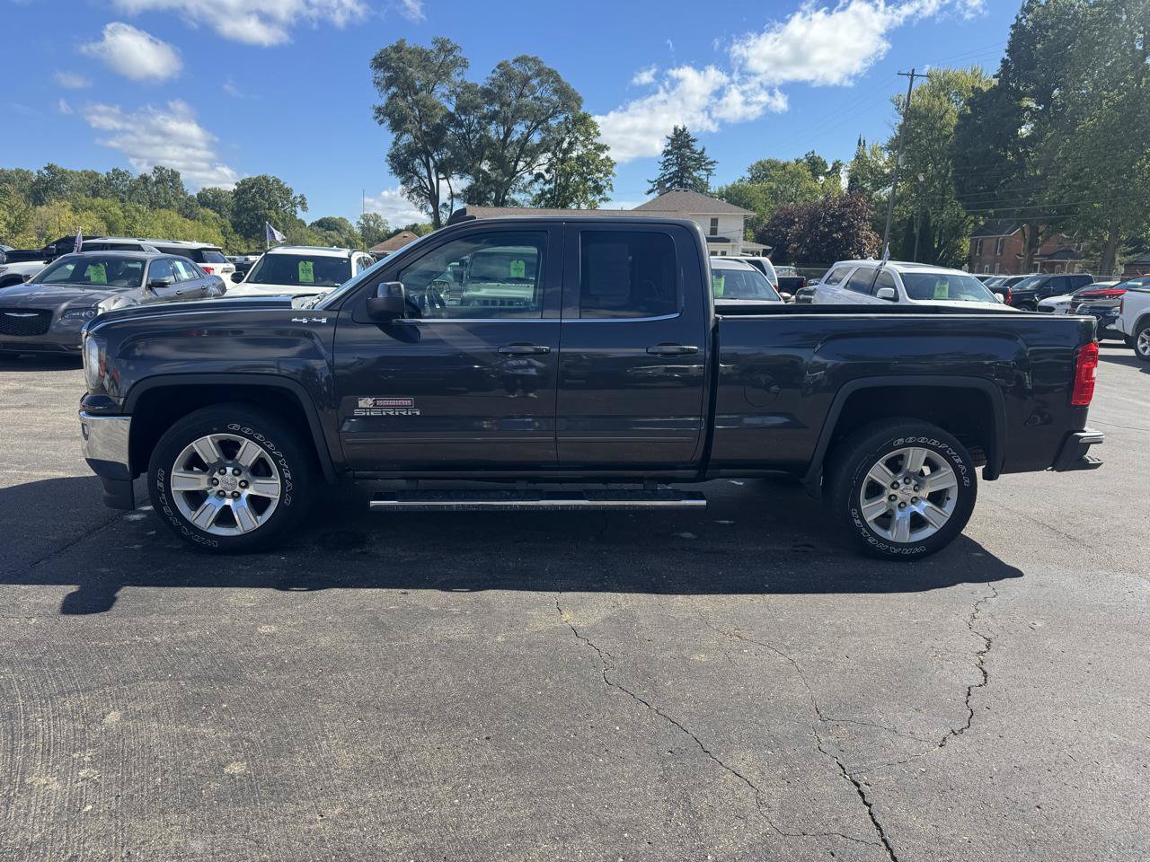 Used 2016 GMC Sierra 1500 SLE w/ SLE Convenience Package AWD/4WD image 4