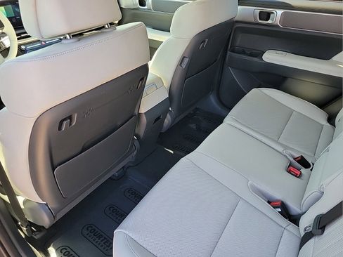 New 2026 Hyundai Santa Fe SEL FWD image 9