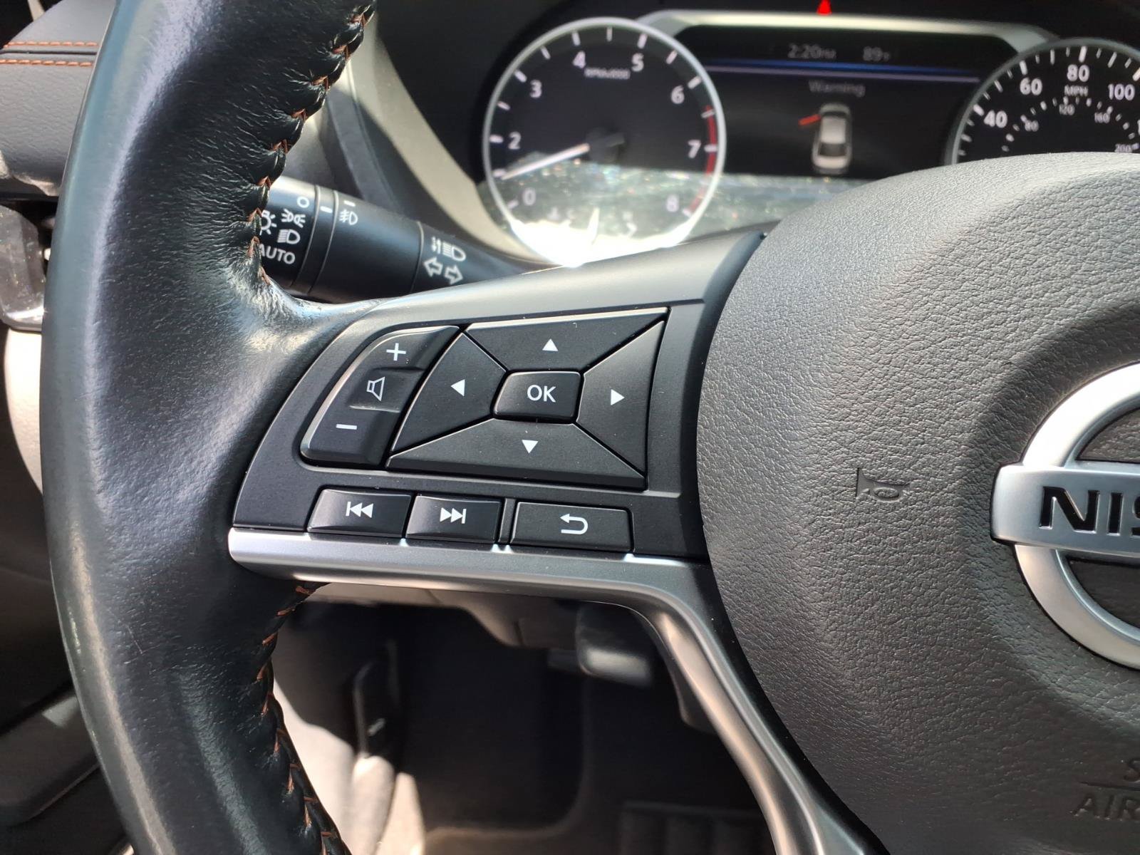 Used 2022 Nissan Sentra SR w/ SR Premium Package FWD image 31