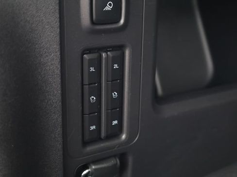 Used 2025 Ford Expedition Max Platinum AWD/4WD image 25