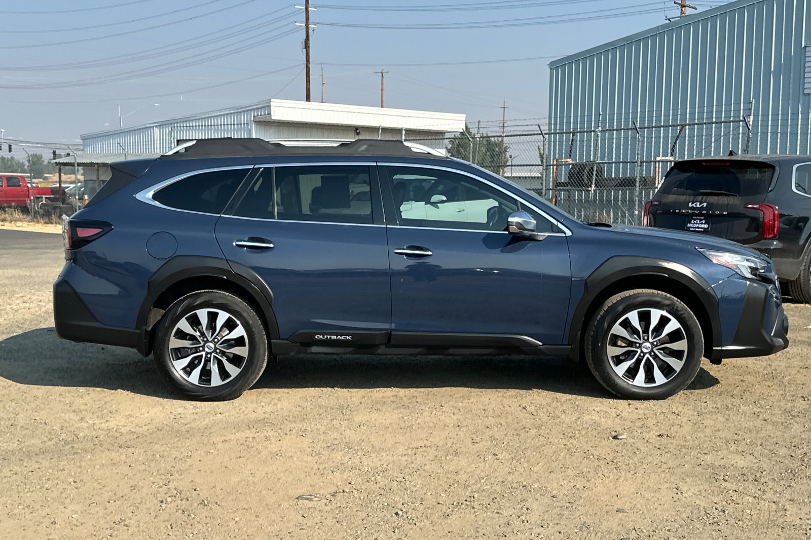 Used 2024 Subaru Outback Touring XT AWD/4WD image 3