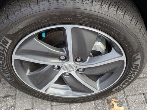 Certified 2021 Honda HR-V EX image 13