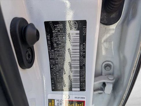 Used 2019 Toyota Avalon XSE image 14