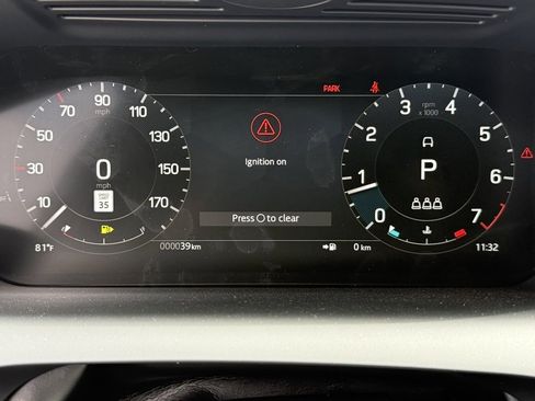 New 2025 Land Rover Discovery Sport S image 19