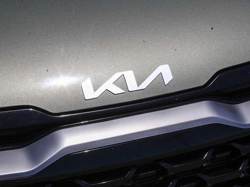 Used 2024 Kia Sportage X-Line w/ X-Line Premium Package AWD/4WD image 5