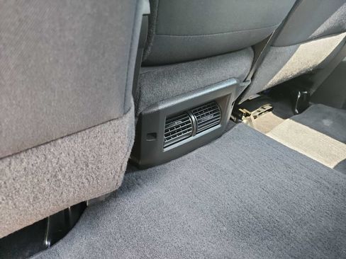 Used 2011 RAM 2500 ST w/ ST Popular Equipment Group AWD/4WD image 30